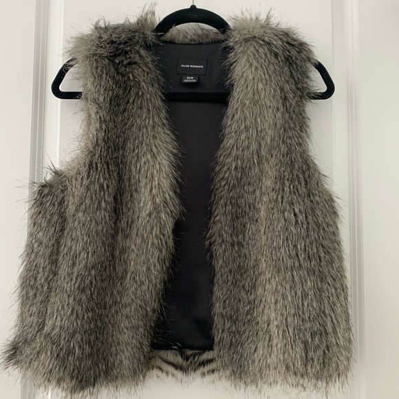 Club Monaco Jackets & Blazers - Club Monica Faux Fur Vest - XS
